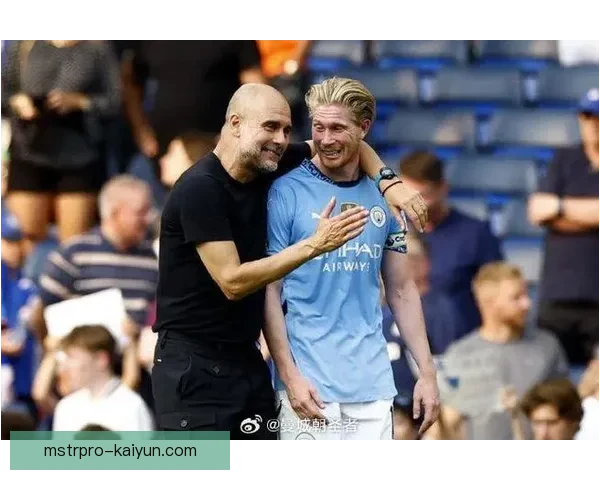 德布劳内与瓜迪奥拉泪别时刻引关注